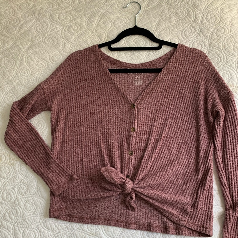 AE sweater dusty pink